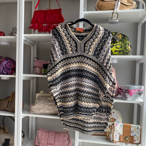 Missoni Wool Stripes Woven Poncho Sweater 🥠 - Picture 3 of 8